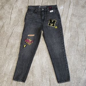 Size 9 Nwt High Rise Patch Mom Jeans